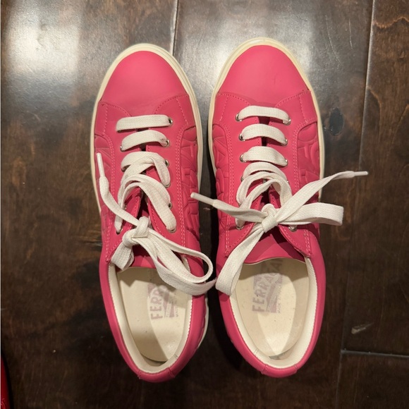 Ferragamo sneakers - Picture 2 of 9